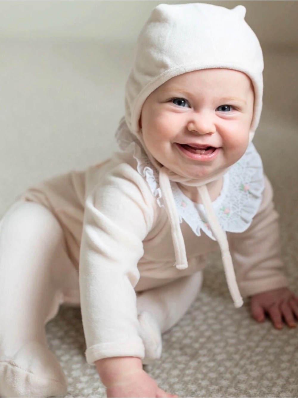 Feltman Brothers Baby Pink Velour Footed Romper & Bonnet Set 6-9M NWT - Picture 5 of 5